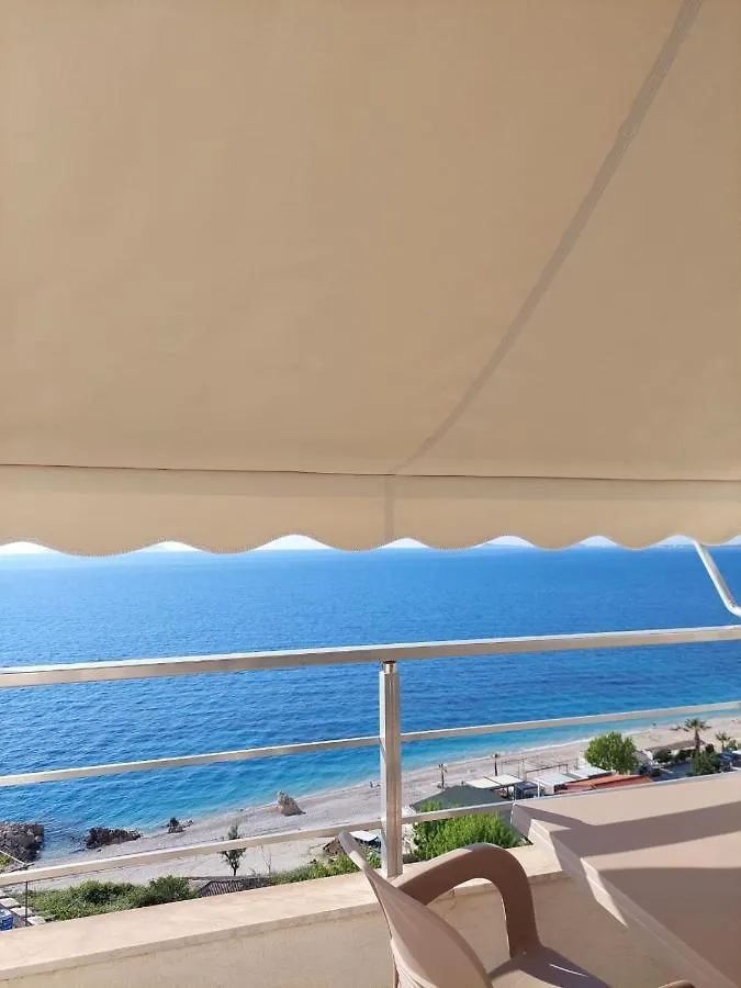 Seaside Apartment Vlorë Villa